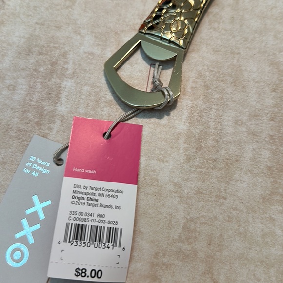 Lilly Pulitzer Giraffe Bottle Opener - Picture 4 of 4